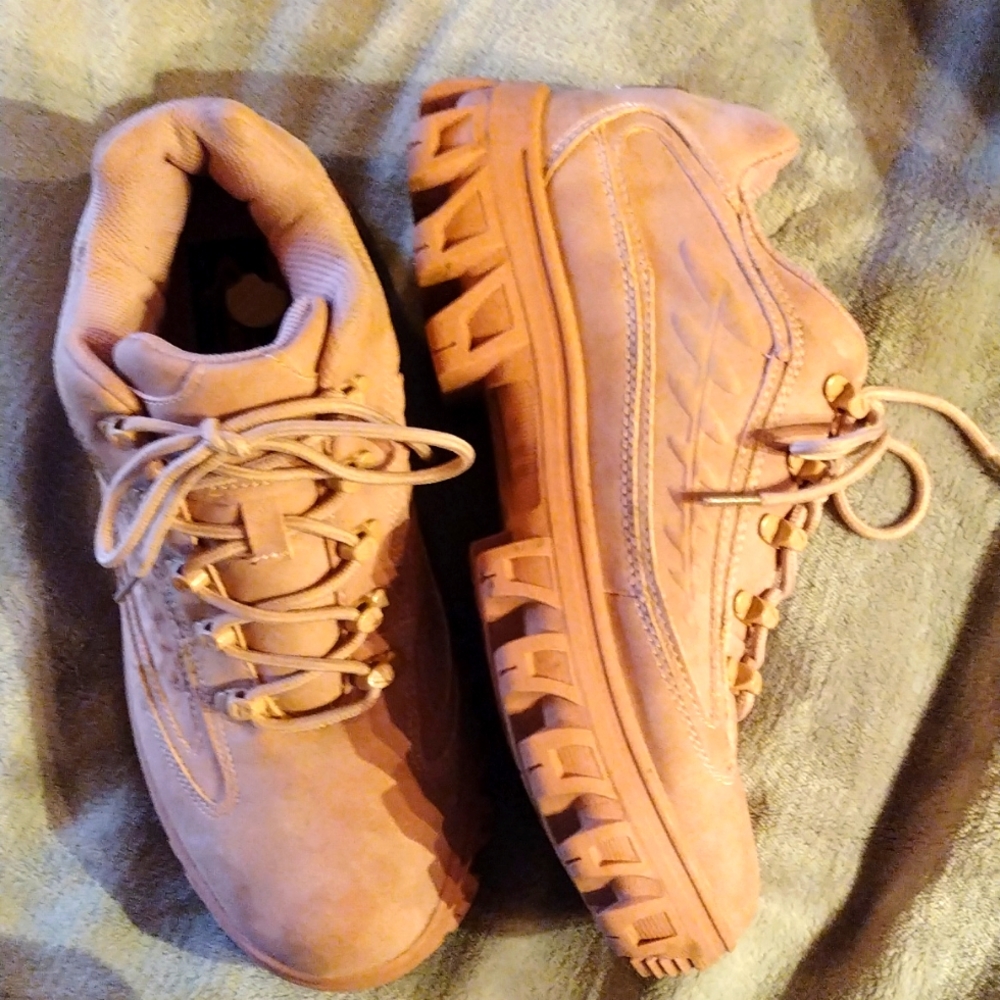 Lugz sneaker boots, pink size 8.5